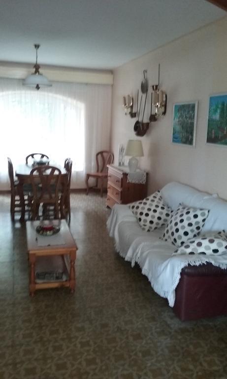 Hotel la Masia Portbou Bagian luar foto